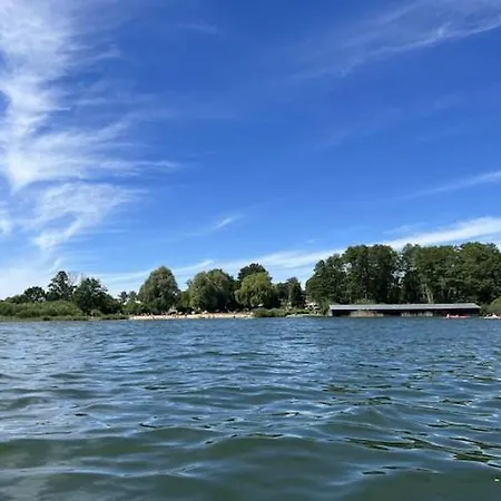 Ferienhaus Wunderschoenes Blockbohlenhaus Am Plauer See, Cleaning Included Plau am See