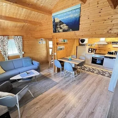 Wunderschoenes Blockbohlenhaus Am Plauer See, Cleaning Included Ferienhaus Plau am See